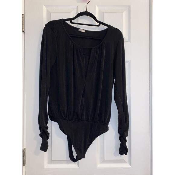 Free People Bodysuit Black Intimately Long Sleeve Keyhole Neck Medium Cut Out - Picture 2 of 12
